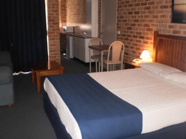 Lake Haven Motor Inn Gorokan Rum bild