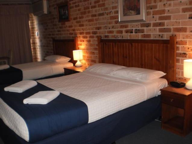 Lake Haven Motor Inn Gorokan Rum bild